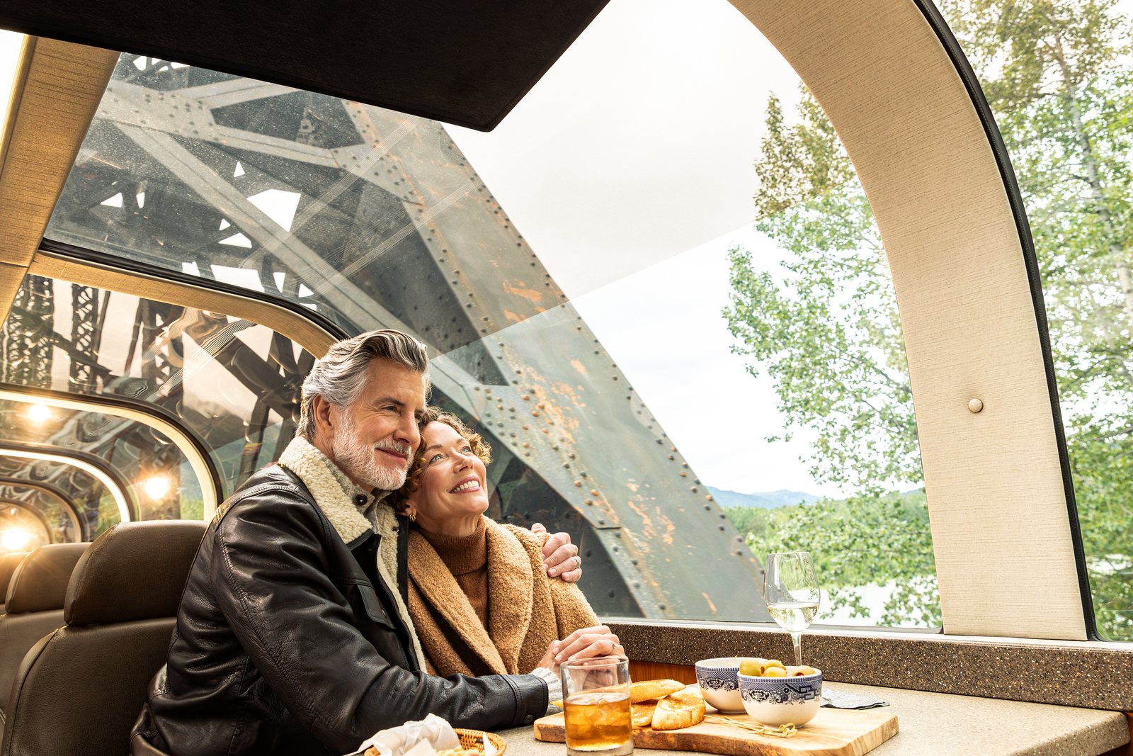 Alaska 2024 land-tour photography: Dome car dining
